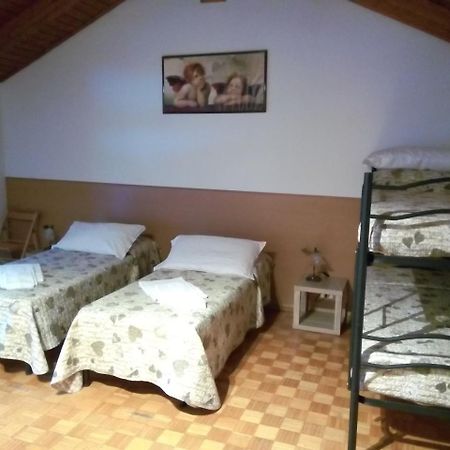 Alloggio Ponte Dei Cavalleggeri Hotell Trento Eksteriør bilde